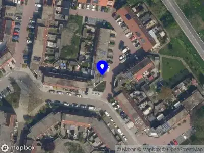Ambulance met grote spoed naar de Houtsnede in Capelle aan den IJssel