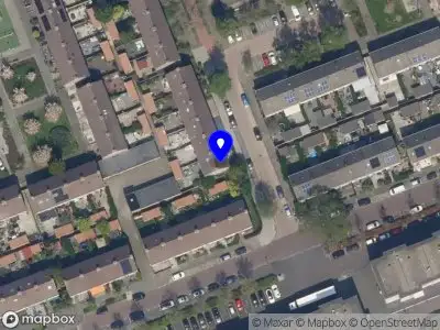 Ambulance met grote spoed naar de Havikstraat in Vlaardingen