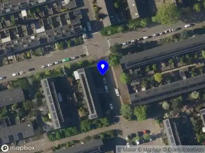 Brandweer met grote spoed naar de Carmenstraat in Amersfoort vanwege reanimatie