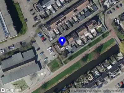 Ambulance met grote spoed naar de Witsandstraat in Hellevoetsluis