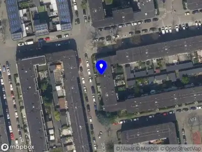 Ambulance met gepaste spoed naar de Westerbeekstraat in Rotterdam