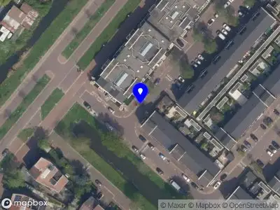 Ambulance met grote spoed naar de Mattenbiesstraat in Rotterdam