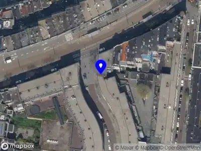Ambulance met gepaste spoed naar de Korte Bajonetstraat in Rotterdam