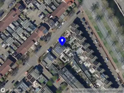 Ambulance met grote spoed naar de Bramengaarde in Hendrik-Ido-Ambacht