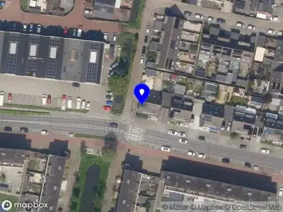 Ambulance met gepaste spoed naar de Ingelandpad in Rotterdam