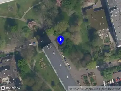 Ambulance met gepaste spoed naar de Cordell Hullplaats in Rotterdam