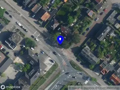 Ambulance met gepaste spoed naar de Kruisweg in Rozenburg