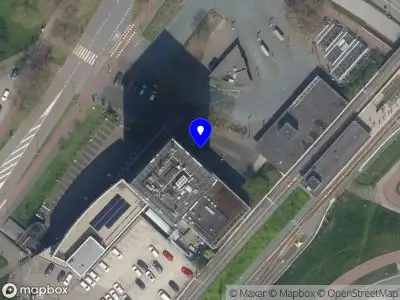 Ambulance met gepaste spoed naar de Burgemeester Van Lierplein in Vlaardingen