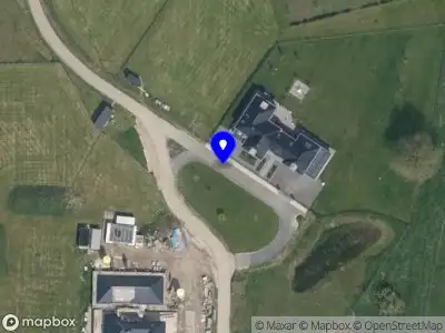 Politie naar de Smalriemseweg in Beusichem vanwege aanrijding met letsel