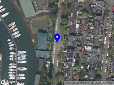 112 melding Ambulance met gepaste spoed naar de Kreeksehaven in Rotterdam