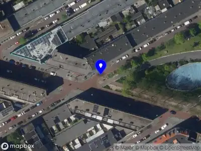 Brandweer met gepaste spoed naar de Snijdersstraat in 's-Gravenhage vanwege afhijsen patient