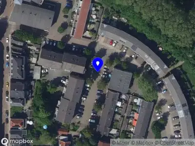 Ambulance met grote spoed naar de Volksweerbaarheid in Gorinchem