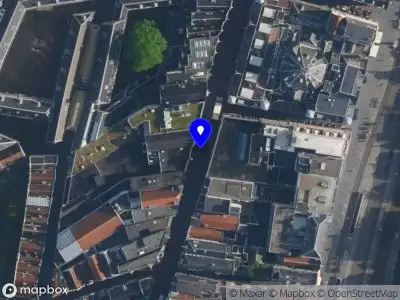 Brandweer met gepaste spoed naar de Kalverstraat in Amsterdam