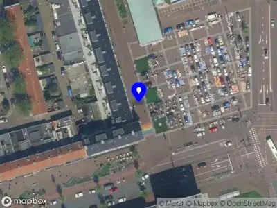 Ambulance met gepaste spoed naar de Plein 1945 in IJmuiden