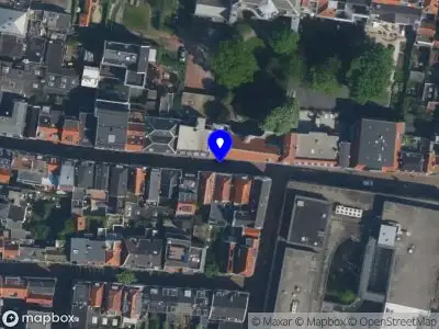 Ambulance met gepaste spoed naar de Ridderstraat in Haarlem