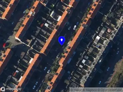 Ambulance met gepaste spoed naar de Waalstraat in Den Helder