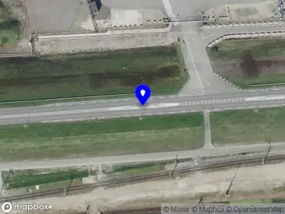 Brandweer en politie met normale urgentie naar de Botlekweg in Botlek Rotterdam