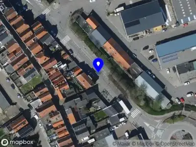 Ambulance met grote spoed naar de Schelpenpad in Dirksland