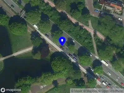 Ambulance naar de Parkweg in Velsen-Zuid vanwege ongeval met letsel
