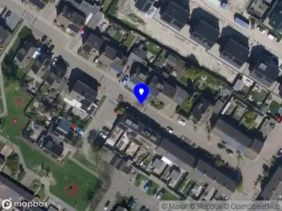 Brandweer met grote spoed naar de Dokter Vermetstraat in Nieuw-Vossemeer vanwege gebouwbrand