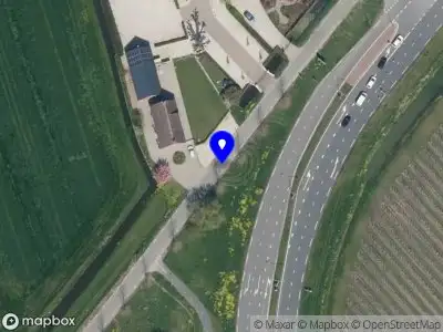 Brandweer met gepaste spoed naar de Rietveldseweg in Culemborg vanwege waarnemen gaslucht