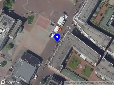 Ambulance met gepaste spoed naar de Veerpromenade in Papendrecht