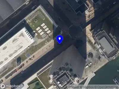 Ambulance met gepaste spoed naar de Otto Reuchlinweg in Rotterdam