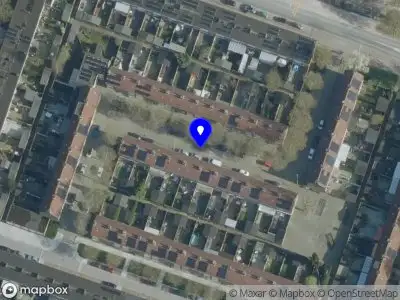 Brandweer met grote spoed naar de Croydonstraat in Tilburg vanwege voertuigbrand