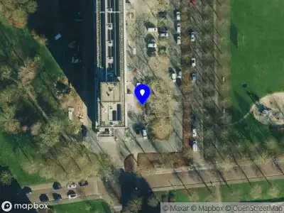 Brandweer met gepaste spoed naar de Palestrinalaan in Zwolle vanwege een liftopsluiting