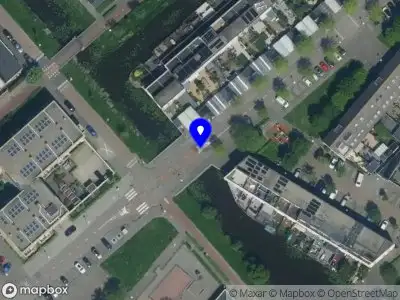 Ambulance met grote spoed naar de Aletta Jacobsstraat in Velserbroek