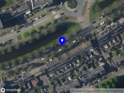 Ambulance met grote spoed naar de Kopenhagensingel in Alphen aan den Rijn