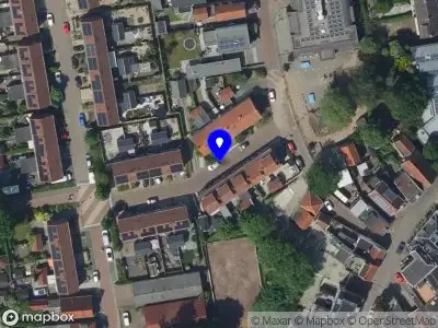 Ambulance met grote spoed naar de Pulsstraat in Hardinxveld-Giessendam