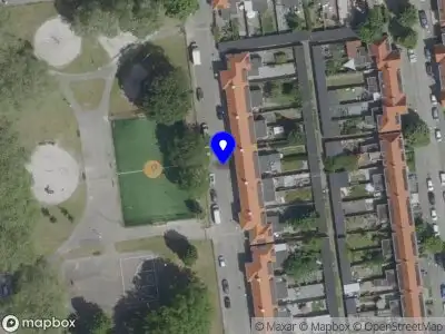 Brandweer met gepaste spoed naar de Arnaudinaplein in Eindhoven vanwege wateroverlast