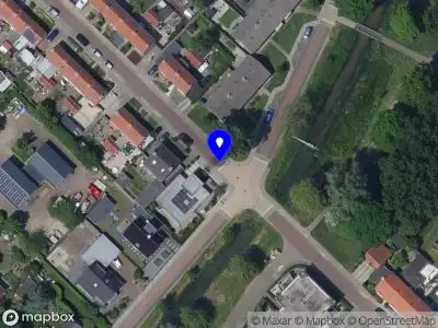 Traumahelikopter naar de Oudland van Altenastraat in Sleeuwijk