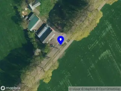 Brandweer met gepaste spoed naar de Dinxperlosestraatweg in Aalten vanwege stormschade