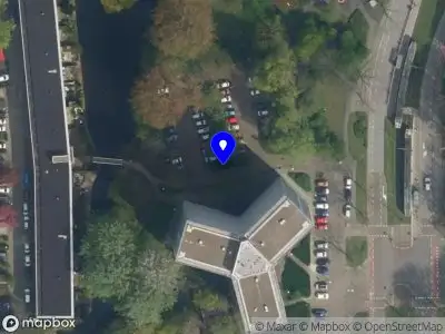 Ambulance met gepaste spoed naar de Buitenhofdreef in Delft
