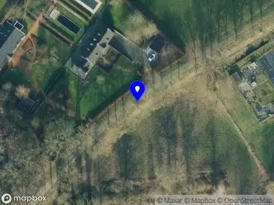 Brandweer met gepaste spoed naar de Aadijk in Almelo vanwege stormschade