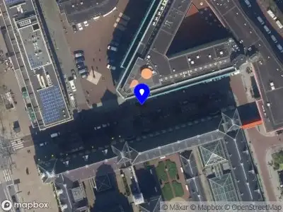 Ambulance met grote spoed naar de Doelwater in Rotterdam