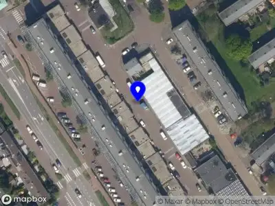 Ambulance met grote spoed naar de Azaleastraat in Vlaardingen