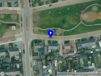 Brandweer met gepaste spoed naar de Plantsoen in Vroomshoop vanwege stormschade