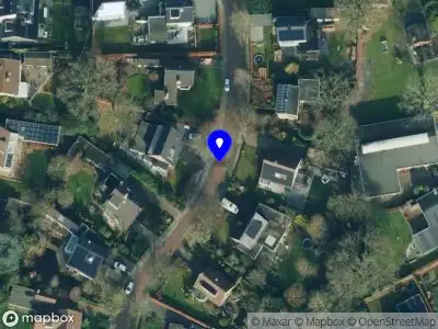 Brandweer met gepaste spoed naar de Cornelis Kuyperweg in Nijverdal vanwege wateroverlast