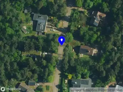 Brandweer met gepaste spoed naar de Jan van Galenlaan in Nijverdal vanwege wateroverlast