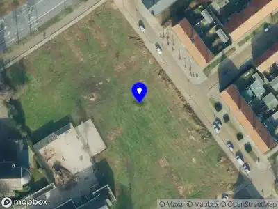 Brandweer met grote spoed naar de De Ruyterstraat in Almelo vanwege gebouwbrand