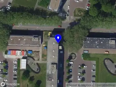 Ambulance met grote spoed naar de Heelalstraat in Dordrecht