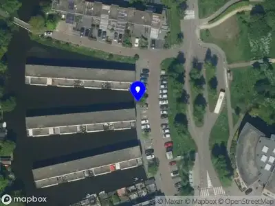 Ambulance met gepaste spoed naar de Dwergmeerval in Krommenie