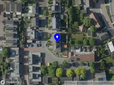 Ambulance met grote spoed naar de Van Laarsbongerd in Heythuysen