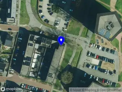 Politie naar de Texellaan in Enschede vanwege aanrijding met letsel