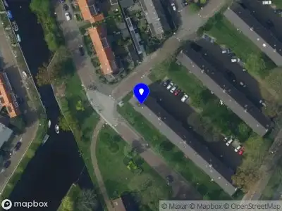 Ambulance met grote spoed naar de Goeman Borgesiusstraat in Alkmaar