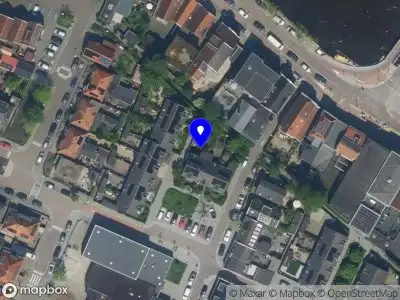 Brandweer met grote spoed naar de Jan Waalstraat in Wormerveer