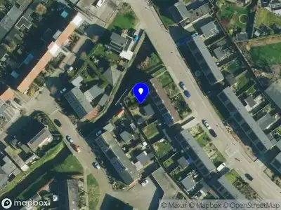 Brandweer met grote spoed naar de Kievitstraat in Goor vanwege stankoverlast